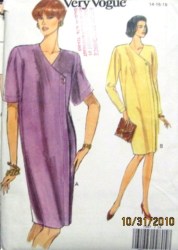 7997 EZ VOGUE LOOSE TAPER ASYMMETRIC SS-LS DRESS PATTERN 8-112, 14-18, OR 20-24 CHOICE