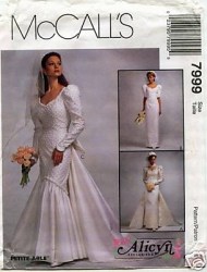 7999 STRAIGHT BRIDAL FLOOR GOWN, DETACH TRAIN PATTERN 4
