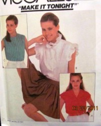8069 1982 CUTE BUTTON BLOUSE WEE RUFFLE SLV OR NOT PATTERN 10