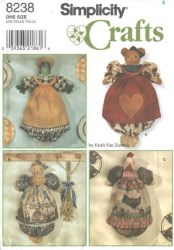 8238 SIMPLICITY 20"  FROG, CHICKEN,CAT, BEAR BAG HOLDERS PATTERN