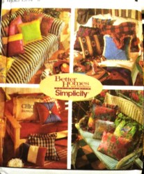 8261 DESIGN YR OWN SHAPED PILLOWS, NECKROLL, APPLIQUE PATTERN