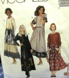 8401 LOOSE PULLOVER SS-LS PATCHWORK DRESS OR NOT PATTERN 4, 6 XS