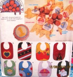 8427 SIMPLICITY BOBBI'S APPLIQUE FESTIVE HOLIDAY BABY  BIBS PATTERN UNCUT