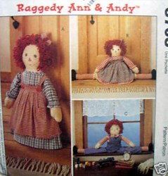 8708 MCCALLS RAGGEDY ANN & ANDY DRAFTBUSTERS, DOORSTOP PATTERN