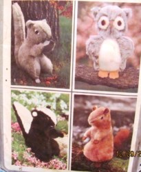 8782 Simplicity 1978 STUFF TOY SQUIRREL, SKUNK, BEAVER, OWL DOLLS PATTERN uncut