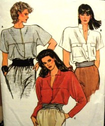 8917 VOGUE LOOSE KIMONO SS-LS BLOUSE COLLAR OR NOT PATTERN 8-12 or 14-18 choice uncut