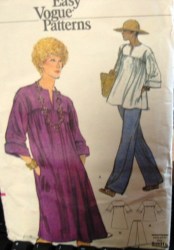 9152 VOGUE 70S LOOSE YOKE DRESS,TUNIC,FLARE PANTS PATTERN 12