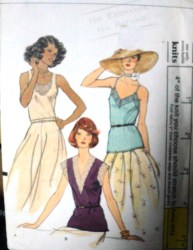 9192 VOGUE STRETCH KNIT STRAPPY / SLEEVELESS  TOPS PATTERN 12