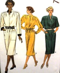 9378 VOGUE LOOSE LONGER HIDDEN BUTTON DRESS,BELT PATTERN 14