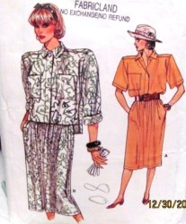 9514 EZ VOGUE SS-LS BUTTON TOP, DIRNDL SKIRT LENGTHS PATTERN 8-10