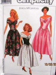 9558  SIMPLICITY MCCLINTOCK OFF SHOULDER DROP WAIST LONG DRESS PATTERN 8-22 2 SIZES