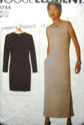 9744 EZ VOGUE STRAIGHT KNIT DRESS LENGTHS SLEEVES OR NOT PATTERN 6-10