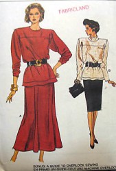 9771 EZ VOGUE PULLOVER LONG SLEEVE TOP,  STRAIGHT -FLARE SKIRT LENGTHS PATTERN 8-18 2 SZS