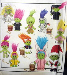 8207 SIMPLICITY  6'' TROLLS, ELF, MUNCHKIN, GNOME DOLLS COSTUME PATTERN