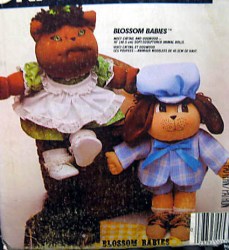 9257 747 MCCALLS BLOSSOM CATTAIL,DOGWOOD DOLLS, CLOTHES PATTERN